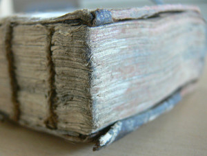632px-Old_book_gathering